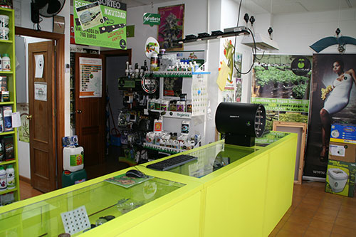 Izquierda del de la tienda central